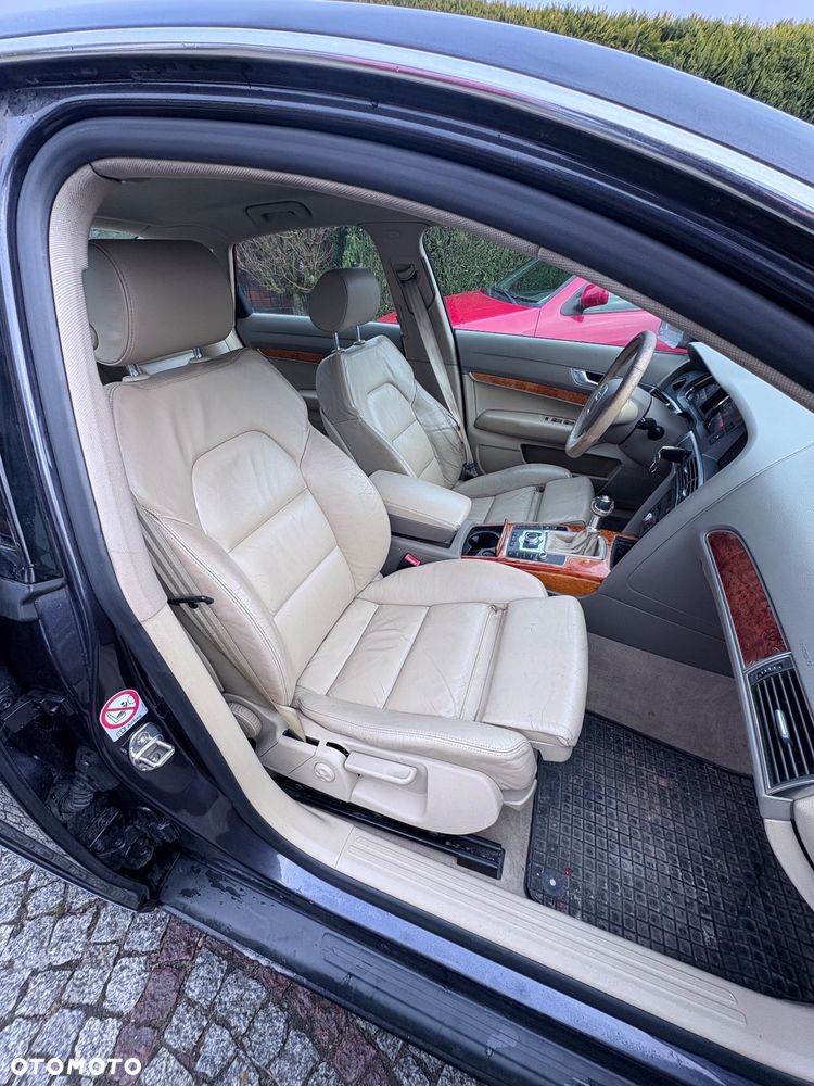 Audi A6 Limousine 2.4 - 17