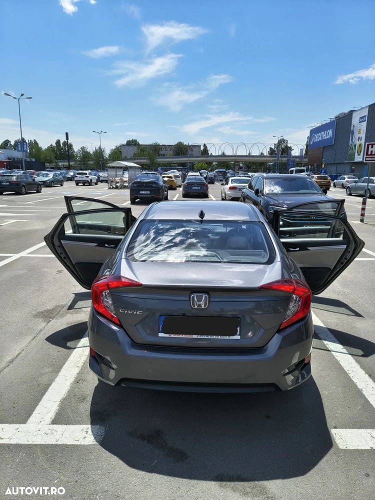 Honda Civic 1.5 VTEC Turbo CVT Executive - 4