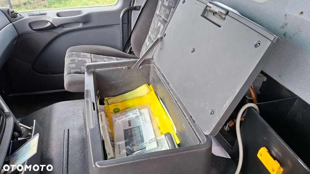 Versalift Actros 3241 B 8X4 + Schwing Fbp 24-125 - 28