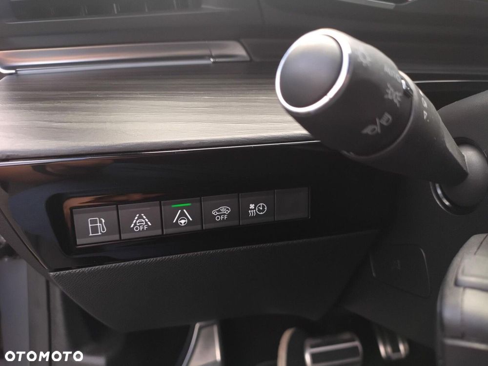 Peugeot 508 360 e-EAT8 SPORT ENGINEERED - 11
