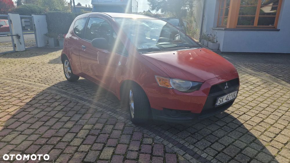 Mitsubishi Colt - 11