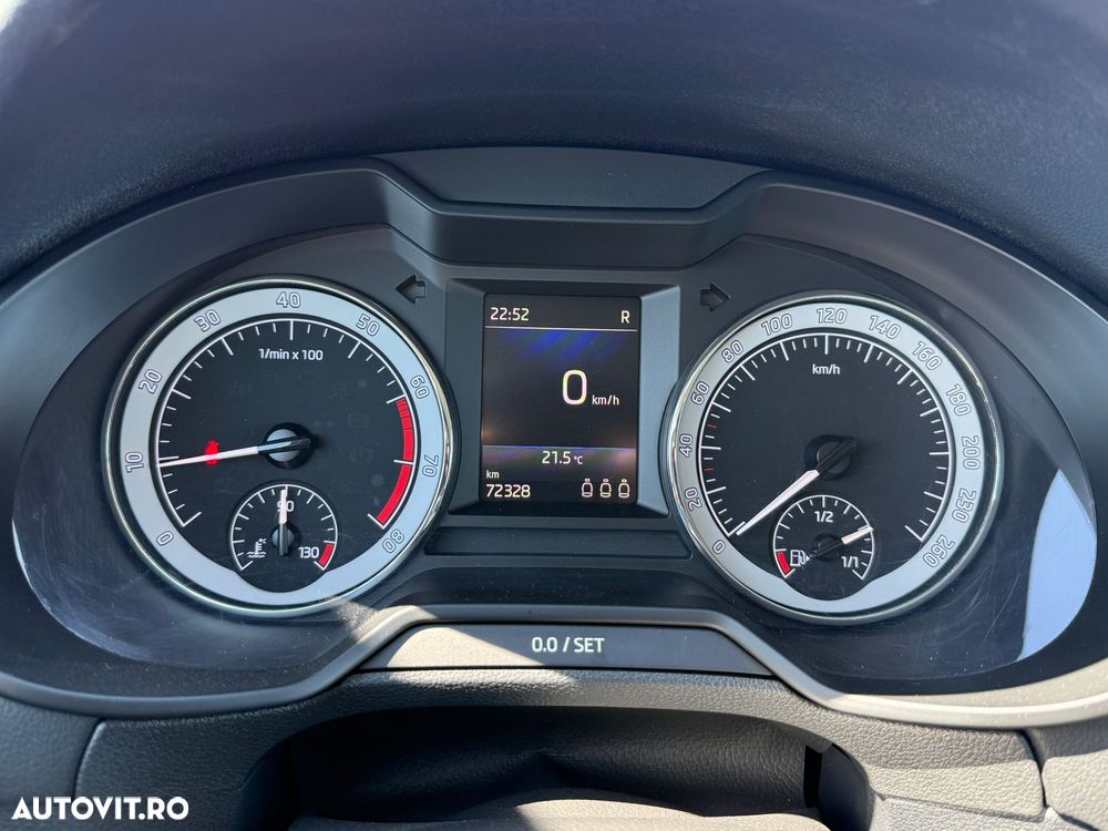 Skoda Octavia 1.5 TSI DSG MHEV Style - 17