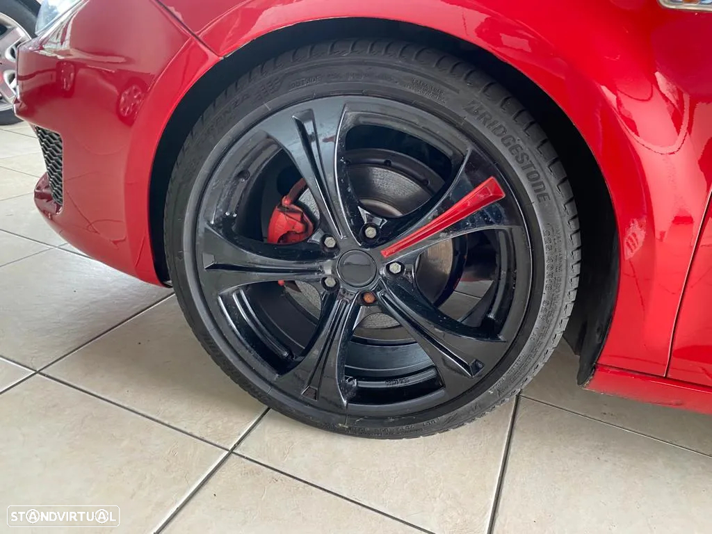 SEAT Leon 1.6 TDI DPF E-Ecomotive Style Copa - 25