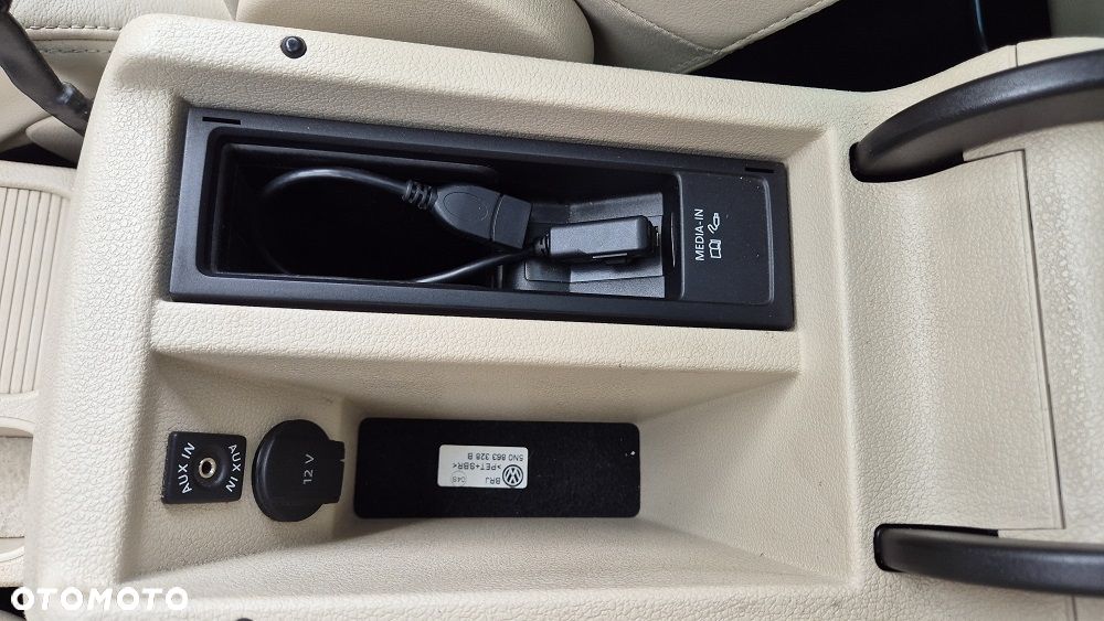 Volkswagen Tiguan - 16