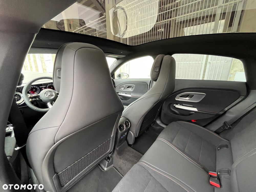 Mercedes-Benz CLA - 19