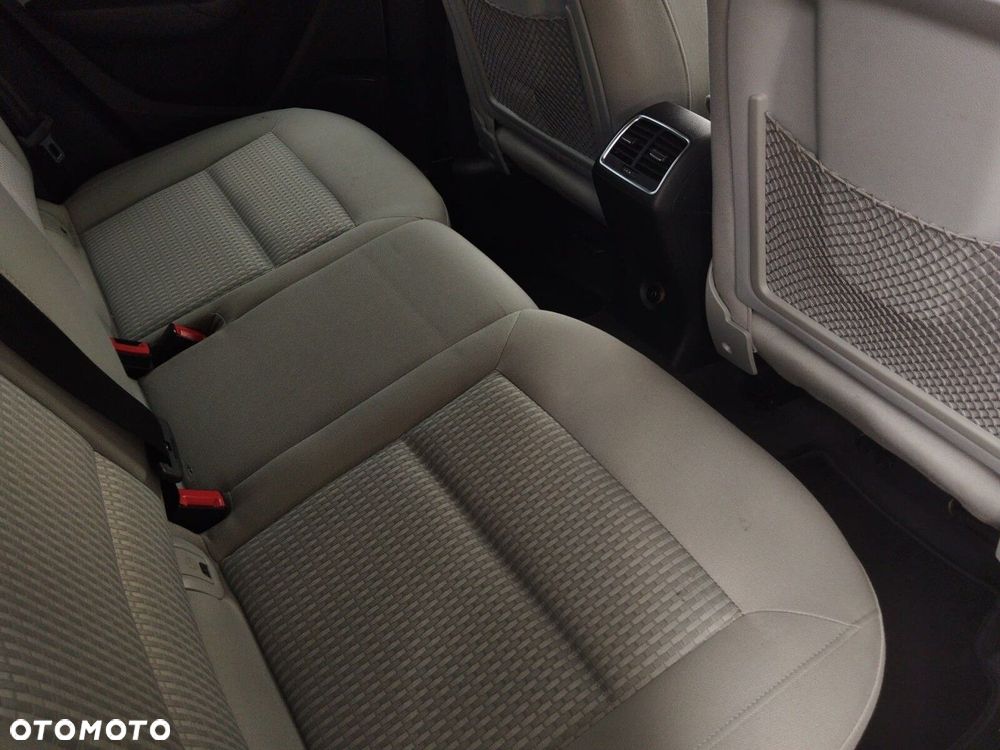 Audi Q3 2.0 TDI Quattro S tronic - 27