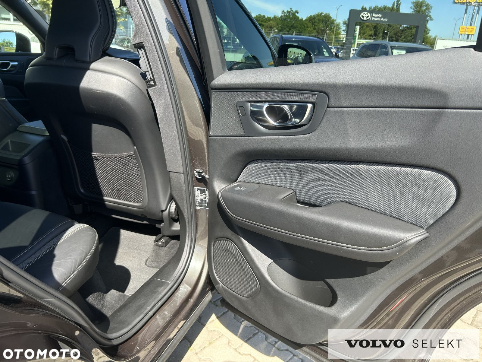 Volvo XC 60 - 24