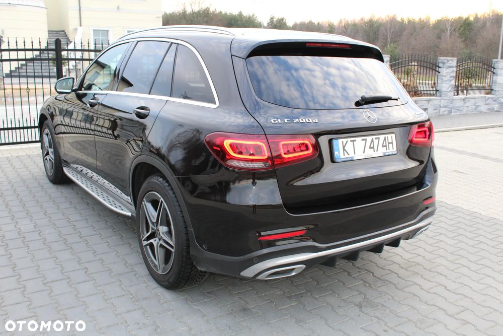 Mercedes-Benz GLC 200 d 4-Matic - 3