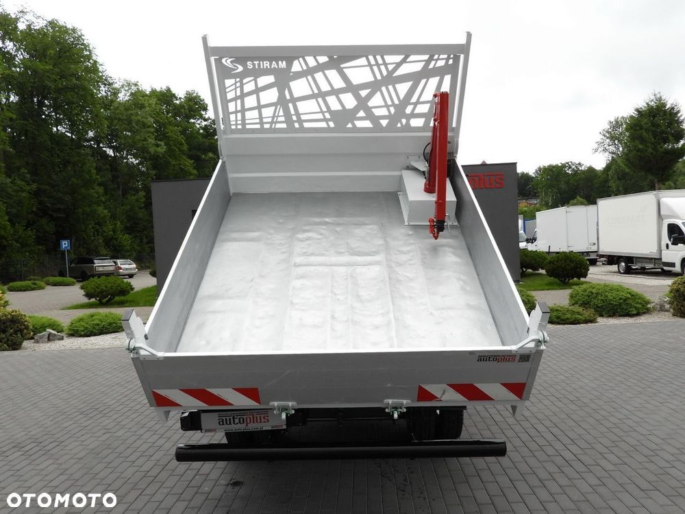 Iveco DAILY 35C16 WYWROTKA PODWÓJNA KABINA DOKA 6 MIEJSC TEMPOMAT NAWIGACJA BLIŹNIACZE KOŁA KLIMATYZACJA HDS - 12