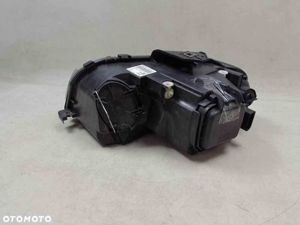 AUDI A3 8P SPORTBACK 5D 08-09 LAMPA PRZOD PRAWA 8P0941004L UK - 4