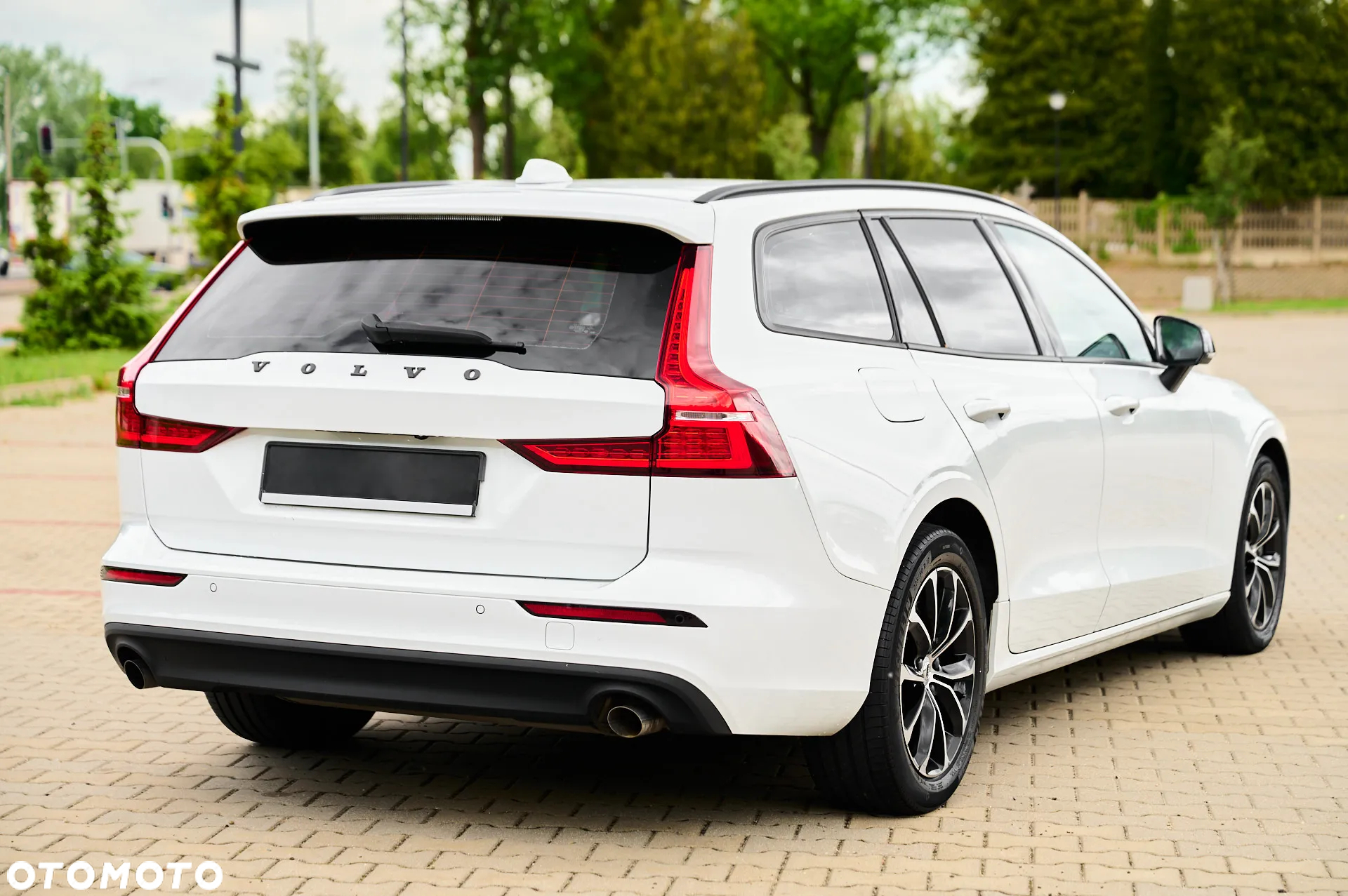 Volvo V60 - 16