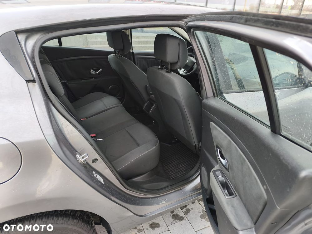 Renault Megane - 8