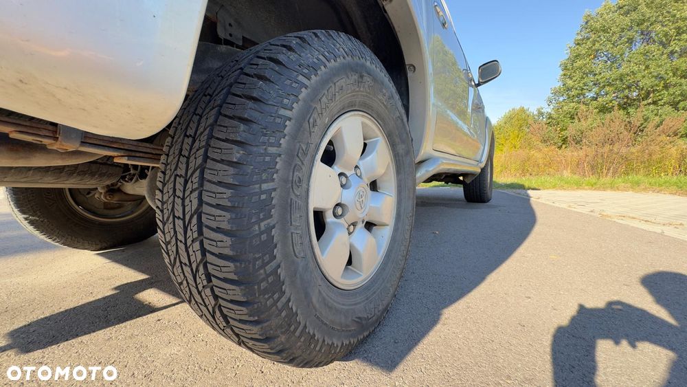 Toyota Hilux 3.0 D-4D Sol - 22