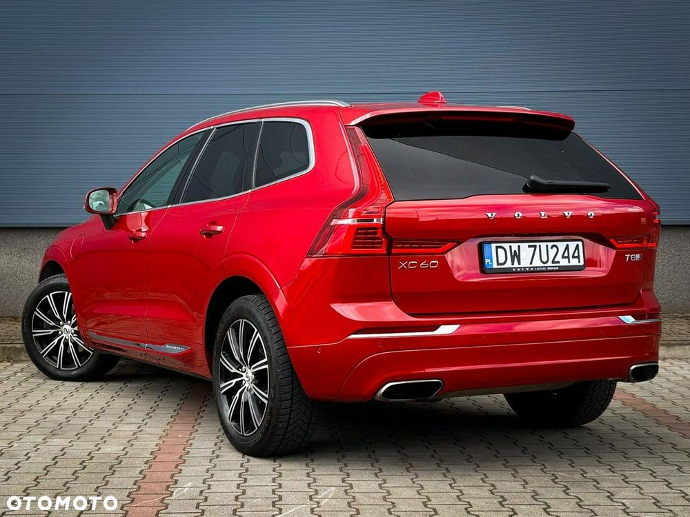 Volvo XC 60 T8 AWD Plug-In Hybrid Inscription - 4