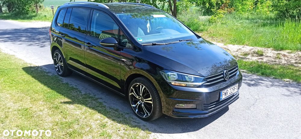 Volkswagen Touran - 3