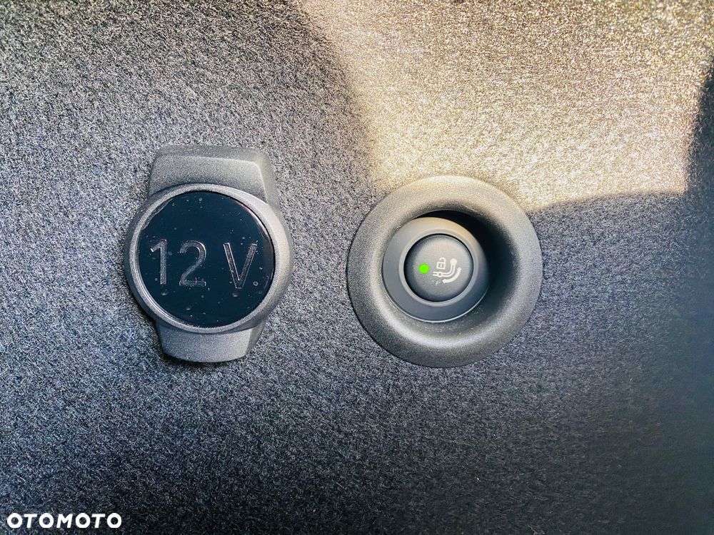 BMW iX1 xDrive30 66.5kWh xLine - 34