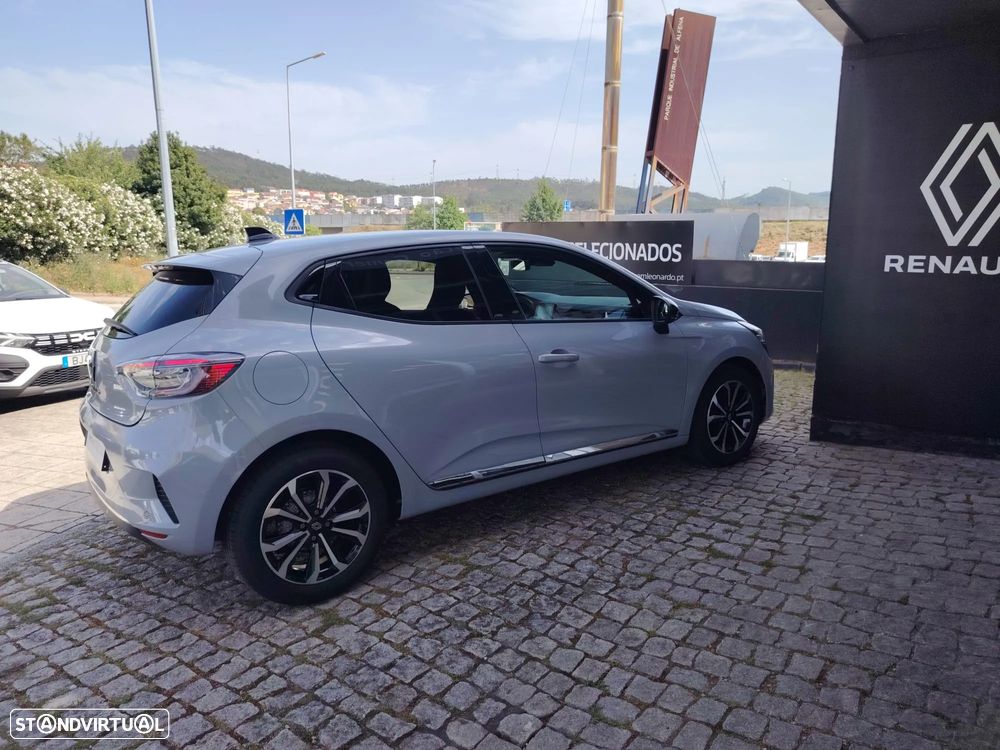 Renault Clio 1.0 TCe Techno - 38