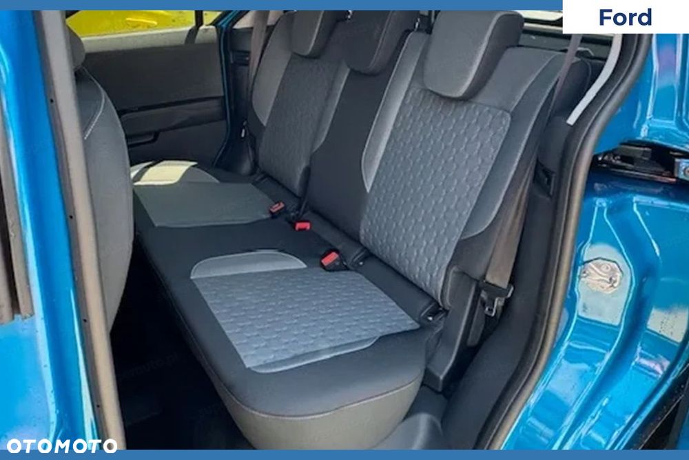 Ford Tourneo Courier - 10