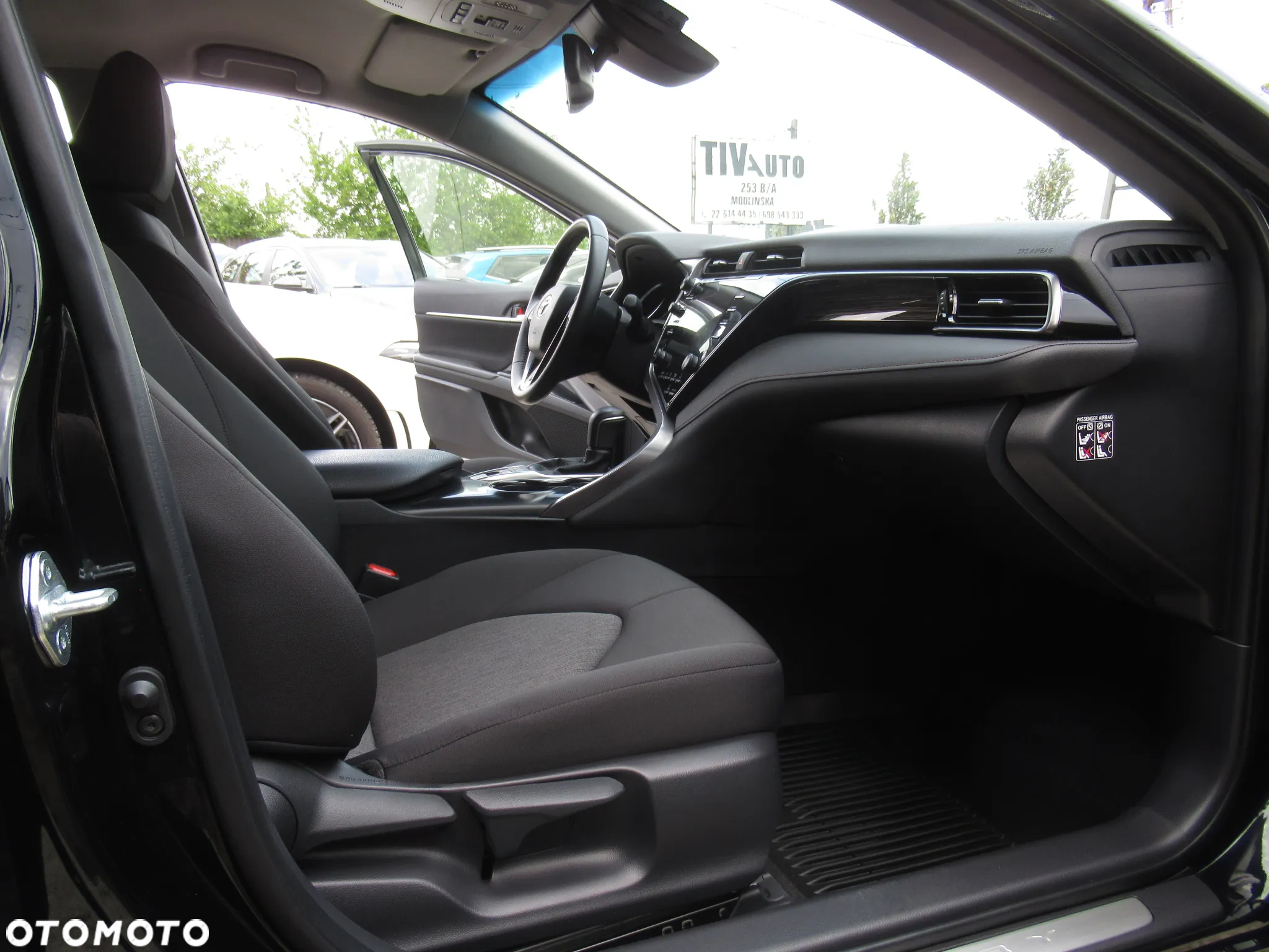 Toyota Camry 2.5 Hybrid Prestige CVT - 11