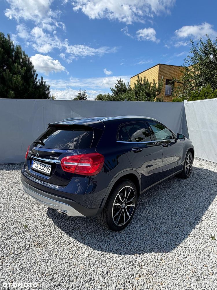 Mercedes-Benz GLA 250 7G-DCT Style - 11