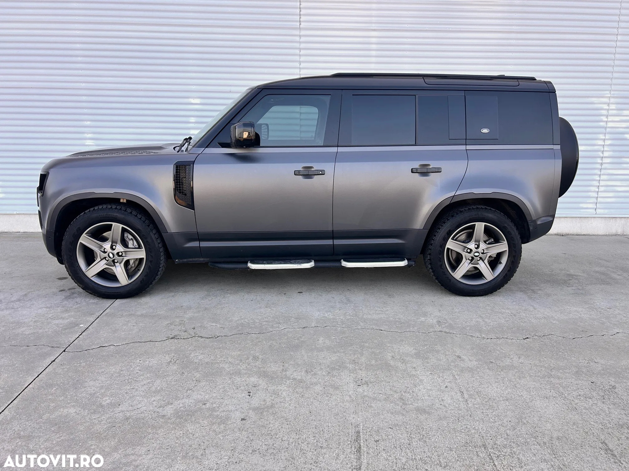Land Rover Defender 110 3.0D 300 MHEV SE - 5