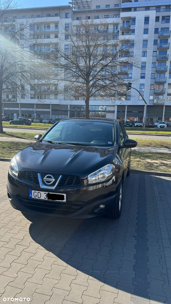 Nissan Qashqai 1.6 Tekna - 2