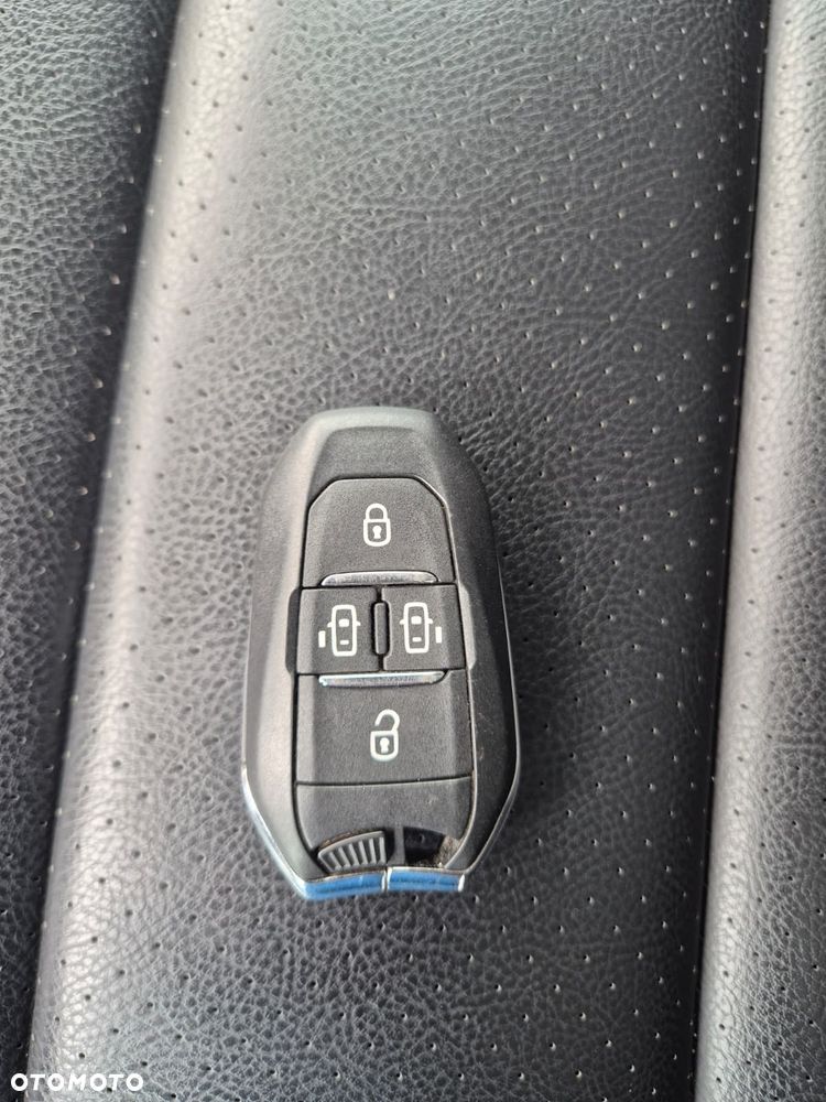 Peugeot Traveller L3 2.0 EAT8 Business VIP - 8