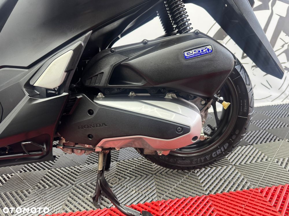 Honda PCX - 13