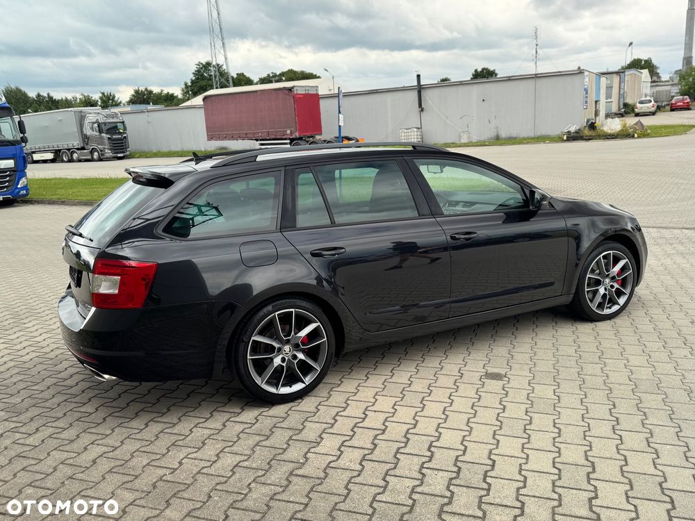 Skoda Octavia 2.0 TDI RS DSG - 7