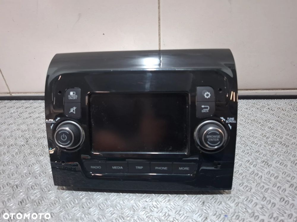 Radio Fiat Ducato 2019 rok nr 07356930100 kod 4254 - 1