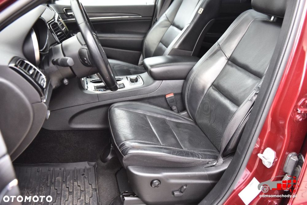 Jeep Grand Cherokee - 19
