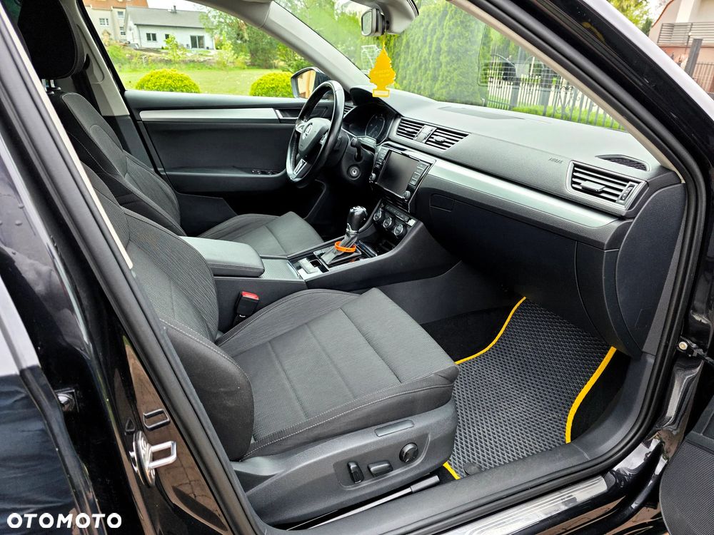 Skoda Superb 2.0 TDI 4x4 DSG Style - 9