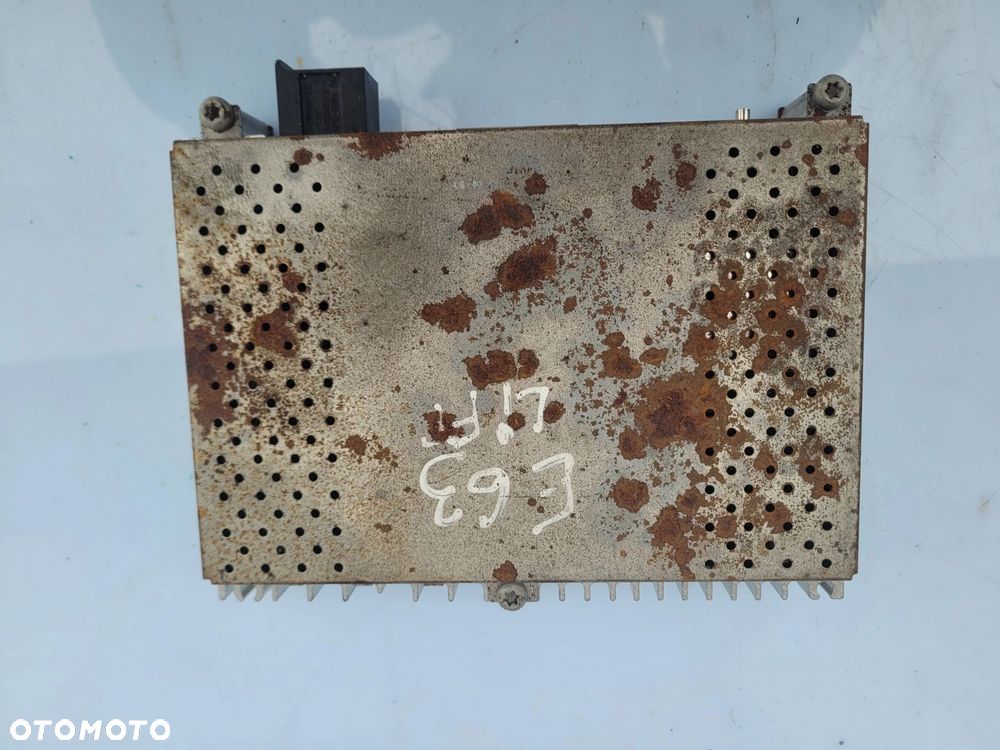PRZEŁĄCZNIK TUNER RADIO SATELITARNE BMW E61 E63 E64 E65 E66 E70 9142852 - 2