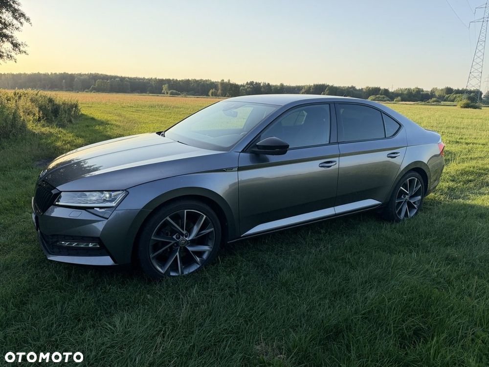 Skoda Superb 2.0 TDI SCR Sportline DSG - 21