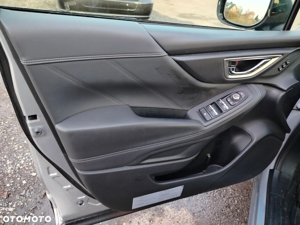 Subaru Forester 2.0i-L Special Edition (EyeSight) Lineartronic - 21