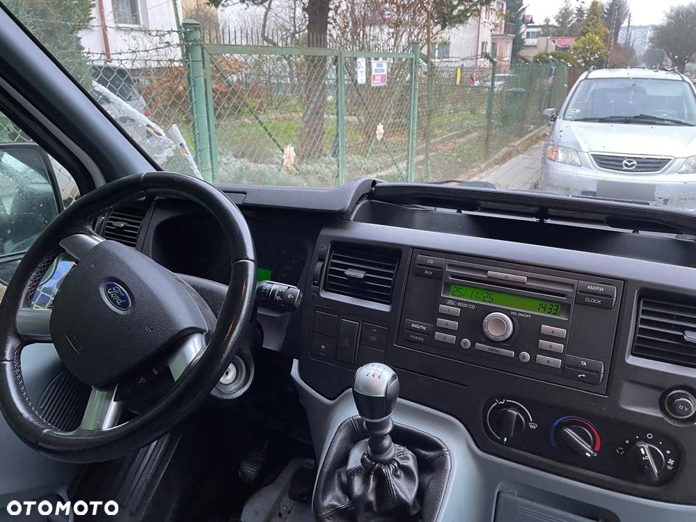 Ford Transit - 2