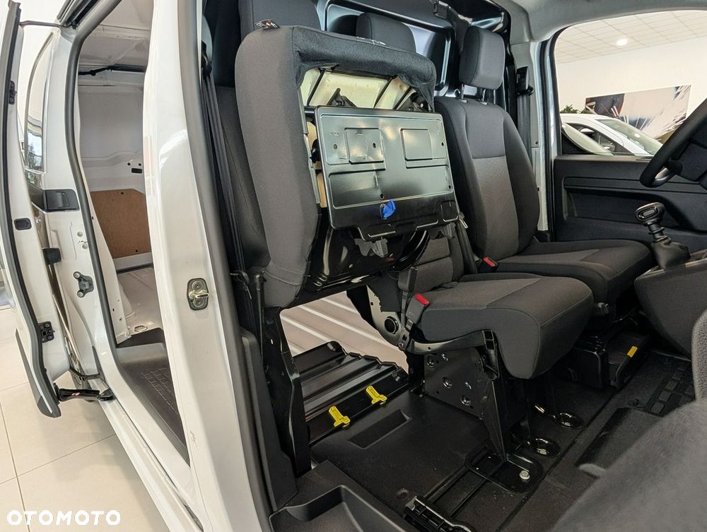 Fiat Scudo Furgon XL 2.2 150KM - 18