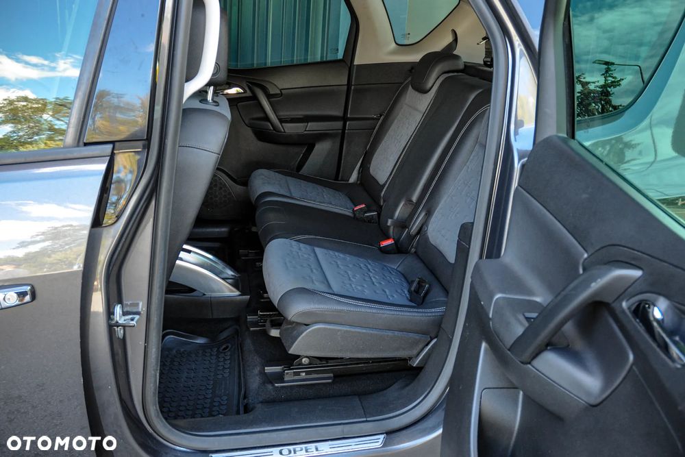 Opel Meriva - 8