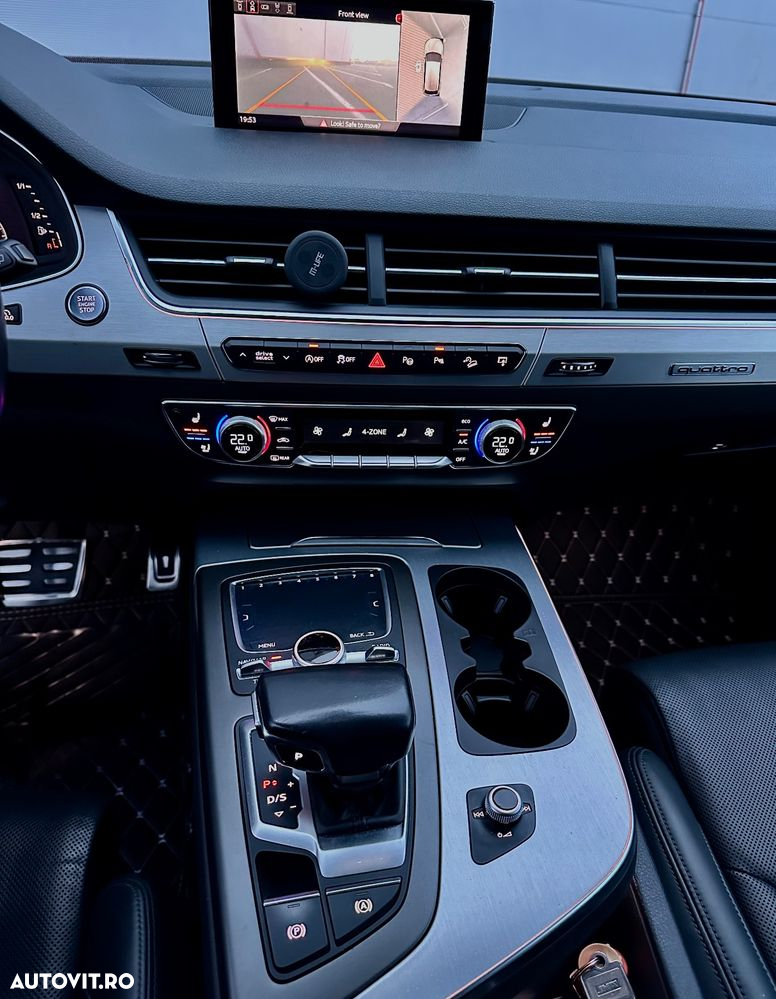 Audi Q7 - 17