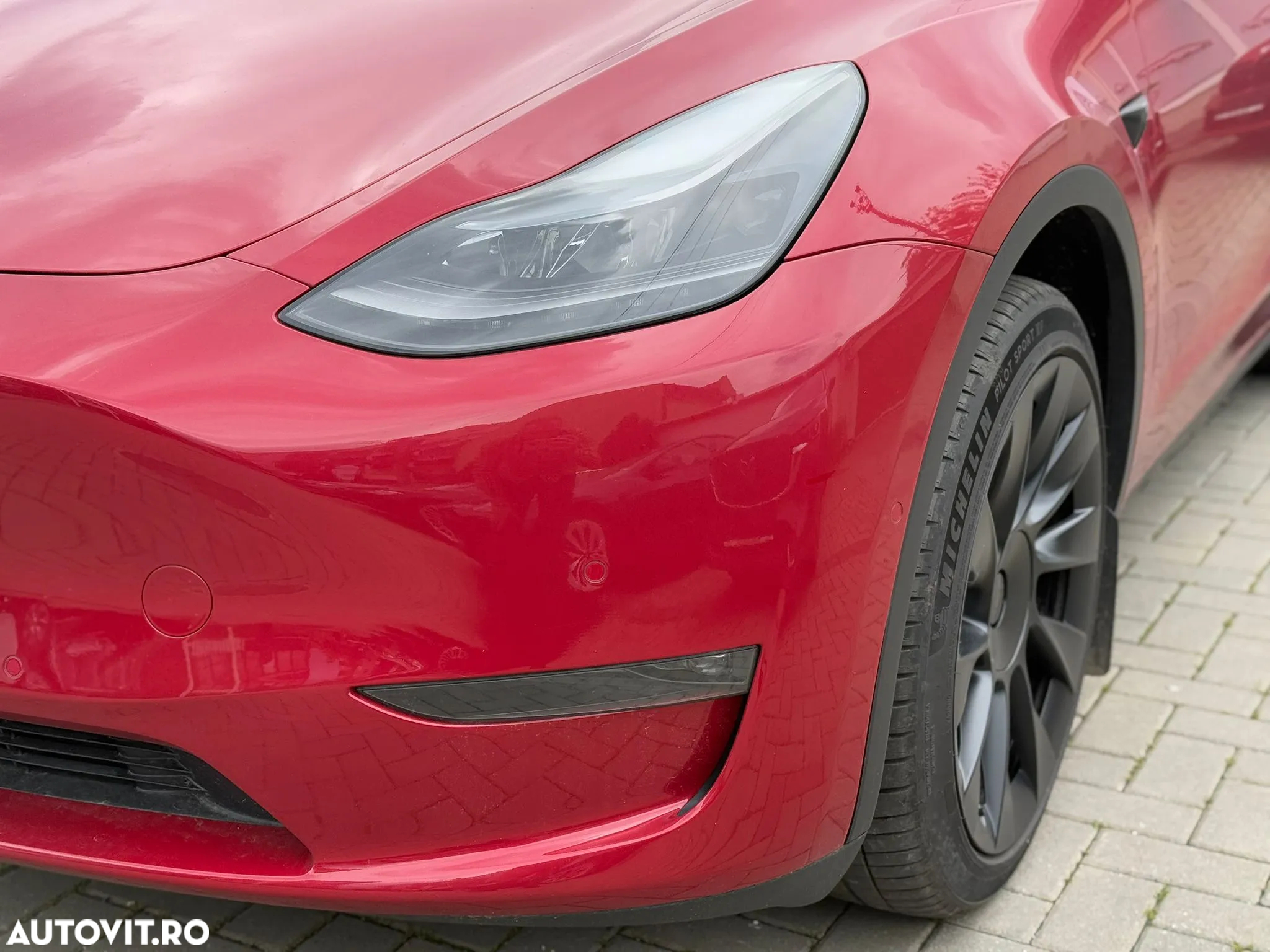 Tesla Model Y Long Range Dual Motor AWD - 15