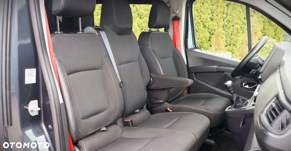 Renault Trafic - 17