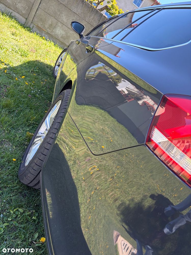Volkswagen Passat Variant 1.5 TSI EVO Highline DSG - 30
