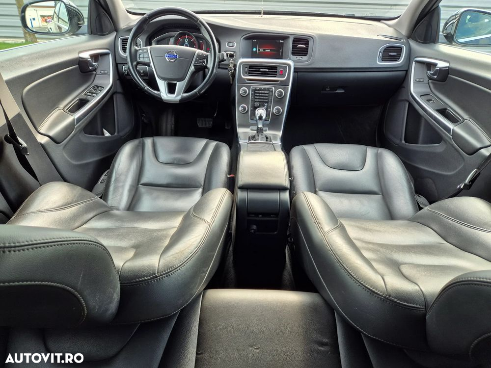 Volvo V60 - 10
