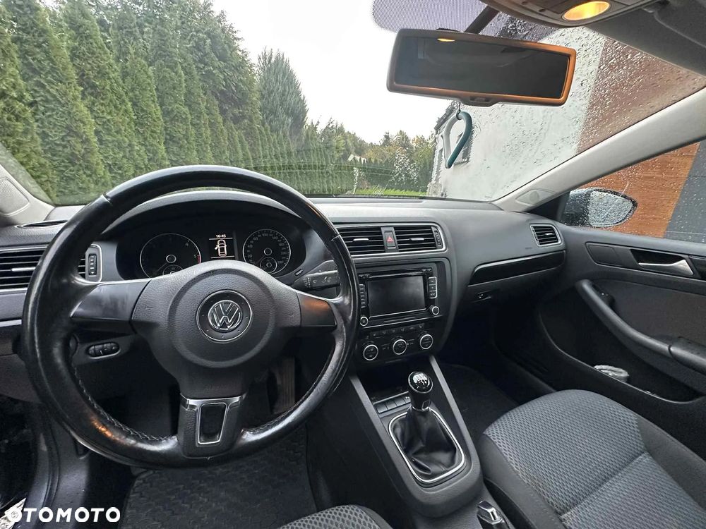 Volkswagen Jetta 1.6 TDI BMT Comfortline - 6