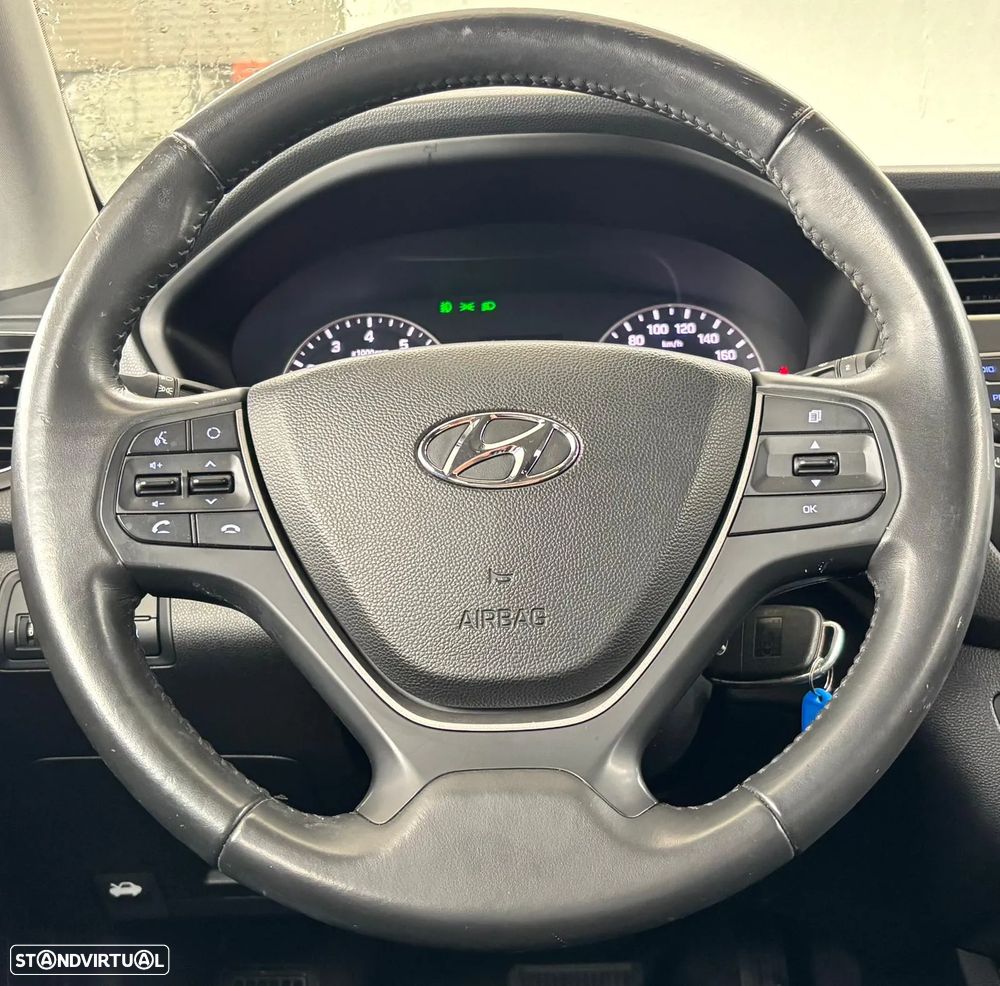 Hyundai i20 1.0 T-GDI Style DCT - 6