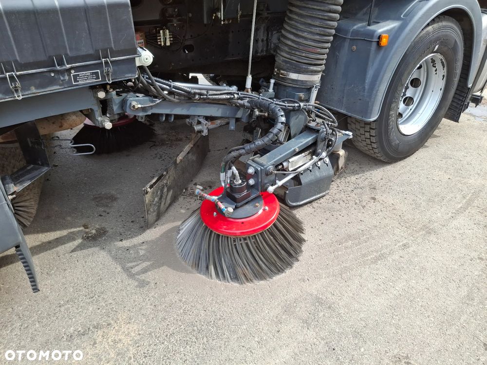 MAN TGM 18.250 Zamiatarka Kupper Weisser BROCK 2 Silniki Euro 5 Odchwaszczarka Szczotki L/R Szczotka Przednia EUnited PM10 Kamery - 33