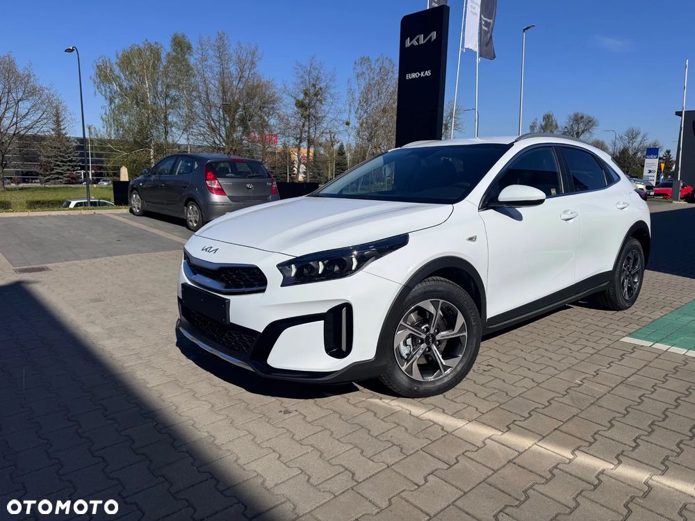 Kia XCeed 1.6 T-GDI M DCT - 4