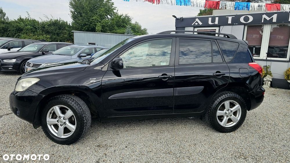 Toyota RAV4 - 6