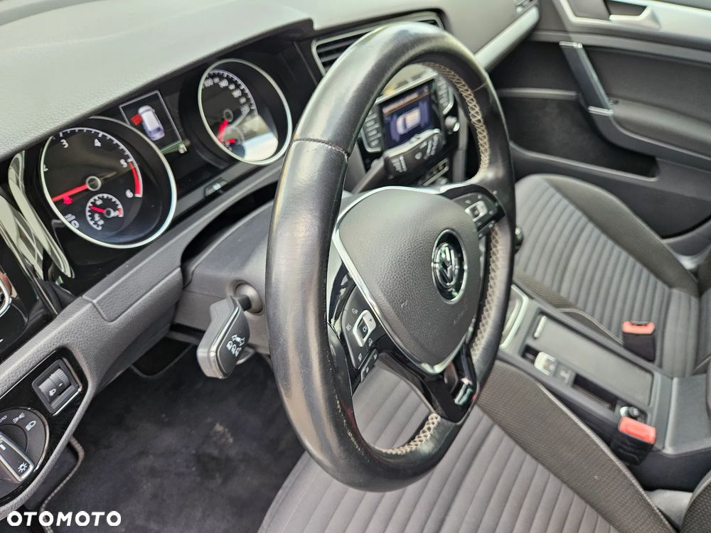 Volkswagen Golf 2.0 BlueTDI Cup - 18