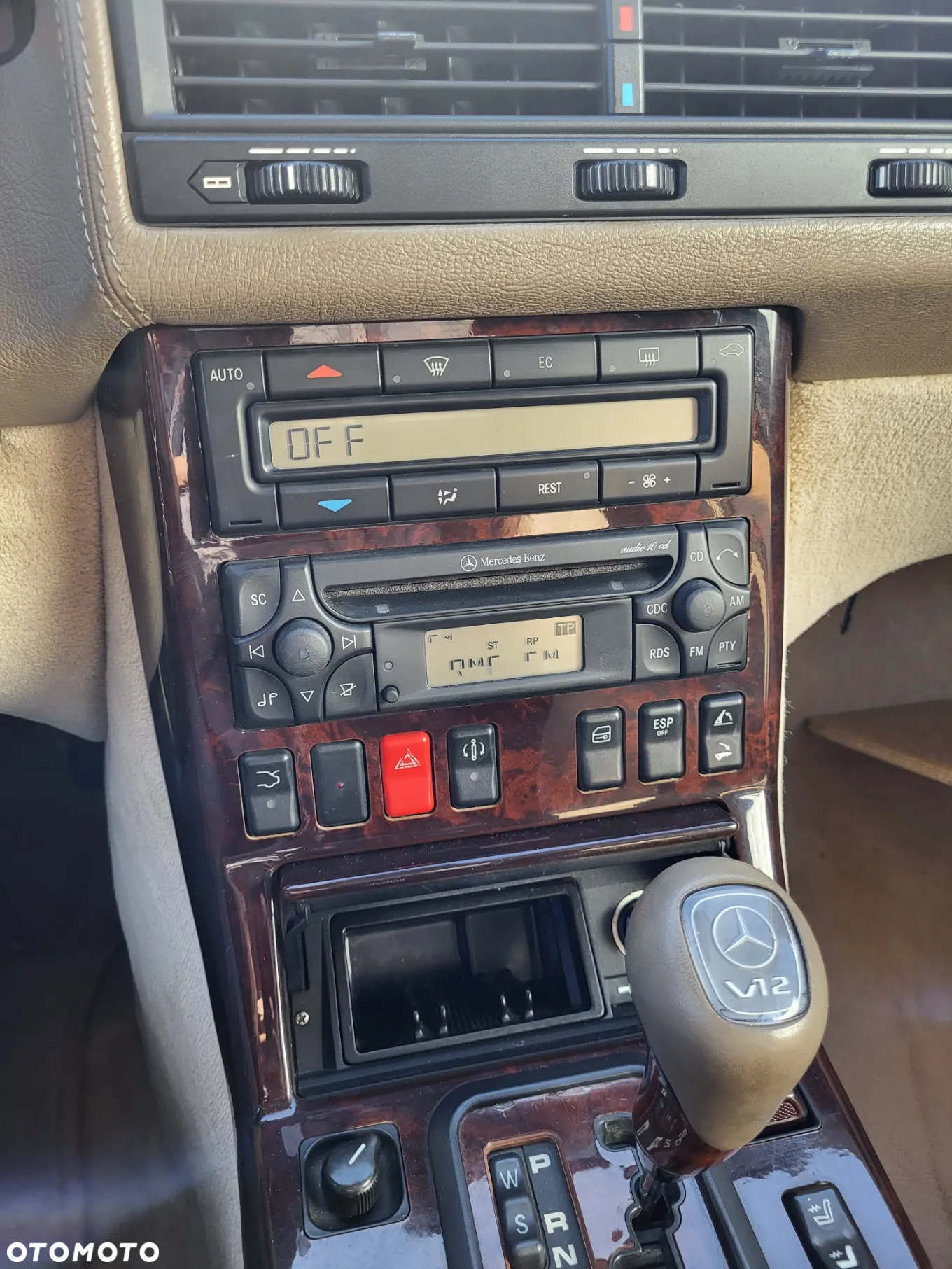 Mercedes-Benz SL - 17